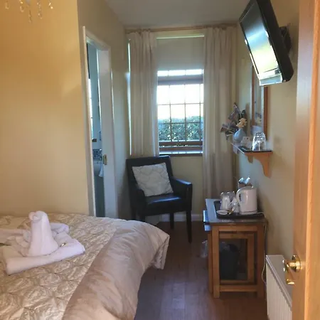 Bed & Breakfast Swan House 4*
