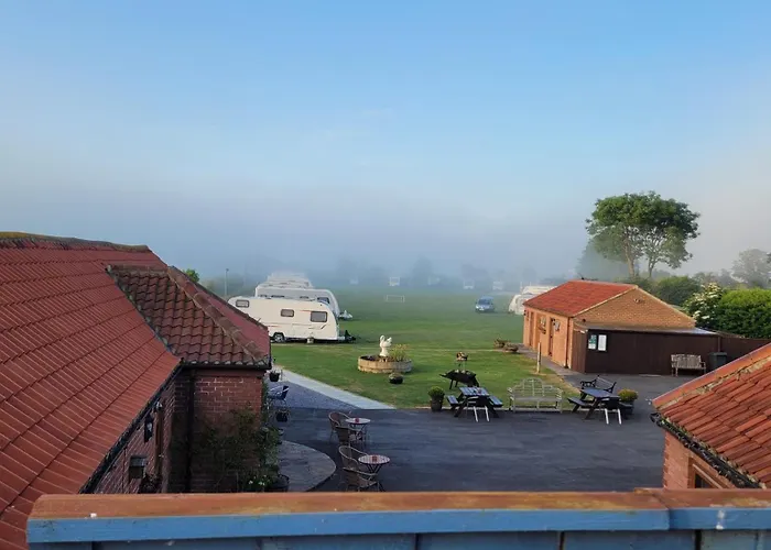 Guest house Swan House 4*